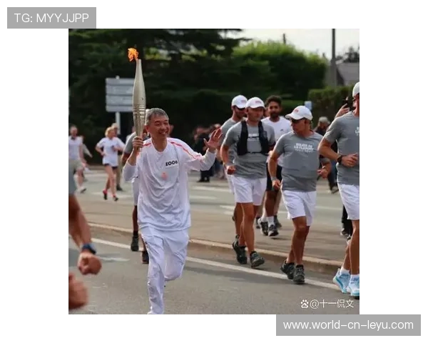 巴黎奥组委宣布火炬路线，传递精神与激情，北京奥运火炬传递巴黎受阻